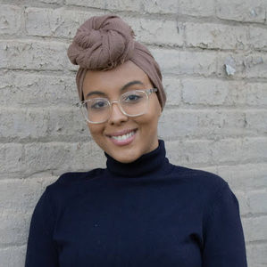 Meet your Posher, Imane